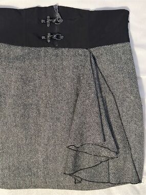Twelve by Twelve LA Wool Blend High Waist Mini Skirt M Clasp Hook Buckles Punk